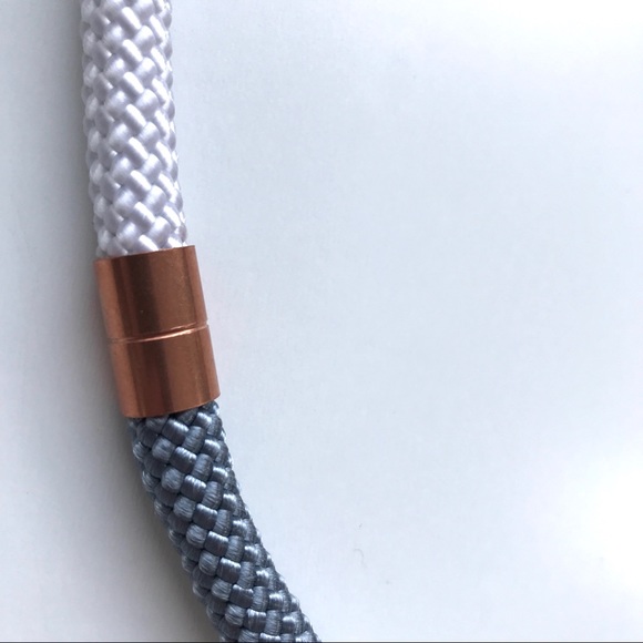 White + gray statement necklace with brass pieces - Picture 3 of 4